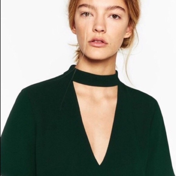 Zara Emerald Green Choker V-Neck Plunge Shift Dress - Picture 4 of 11